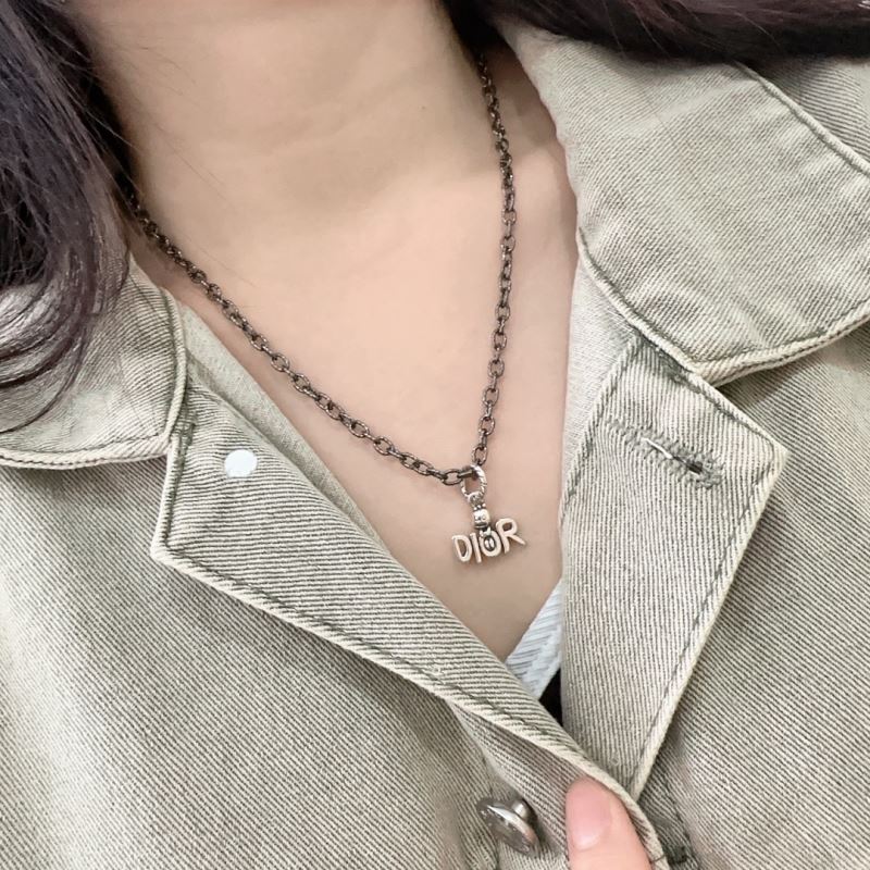 chr1st1an D10r necklaces